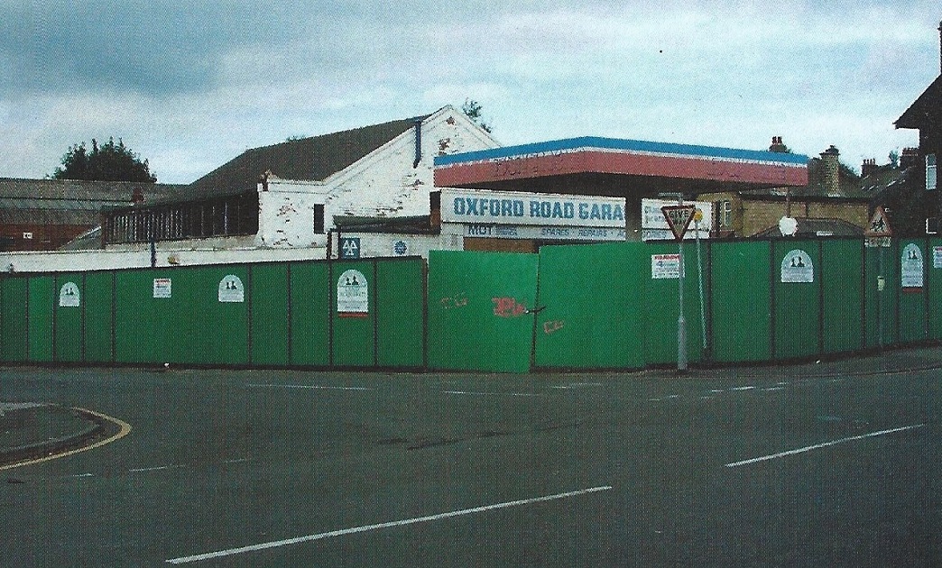 Oxford Road Garage 2006