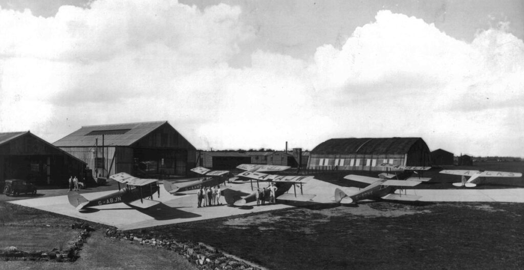 Yeadon Rafa Club Aerodrome & 609 (West Riding) Squadron RAF Yeadon (1) 1920s - 1960s ...