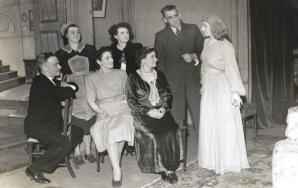 Townswomen's Guild Drama Group 1948/1949