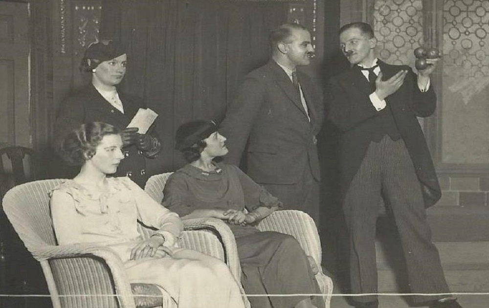Queen Street Drama Group 1934