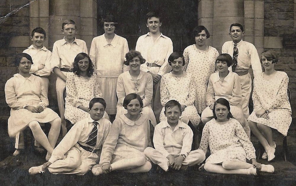 Yeadon & Guiseley Secondary School - Class 1930