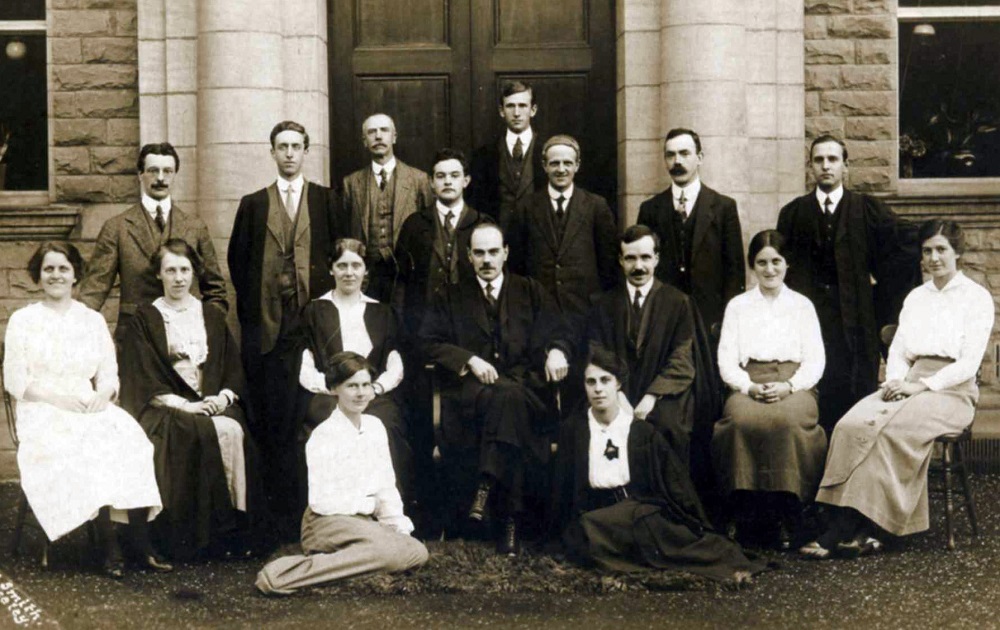 Yeadon & Guiseley School Staff Photo 1915